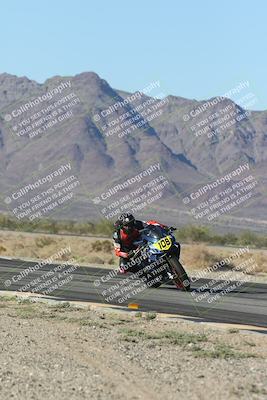 media/Nov-01-2025-CVMA (Sat) [[fc0f7531b8]]/Race 13-Femmewalla-Femmewalla UL/